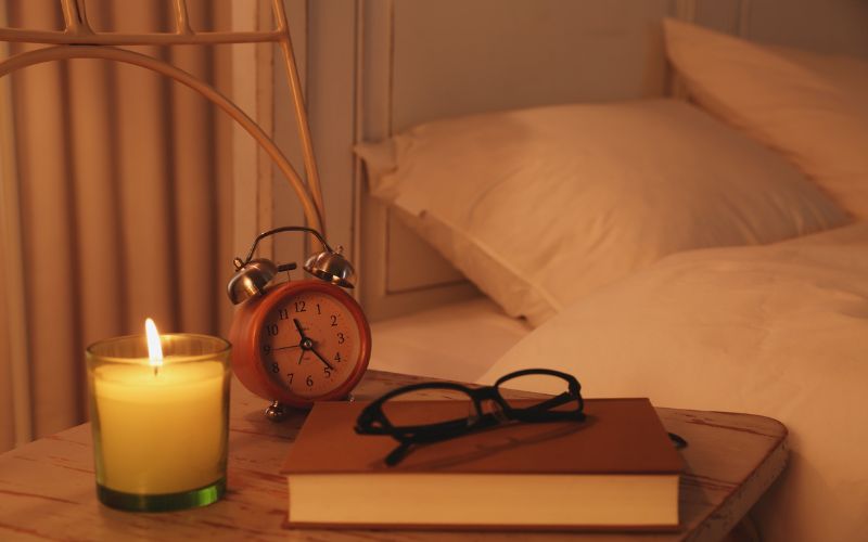 how does bug killer target bugs but not damage surfaces